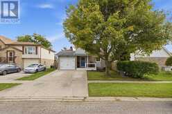 11 SANDALWOOD DRIVE | Cambridge Ontario | Slide Image Six