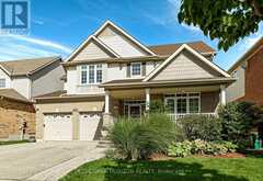 312 SCHOONER CRESCENT | Kitchener Ontario | Slide Image Three