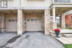 84 - 6 CHESTNUT DRIVE | Grimsby Ontario | Slide Image Four