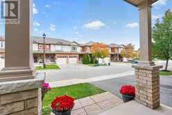 84 - 6 CHESTNUT DRIVE | Grimsby Ontario | Slide Image Fifty