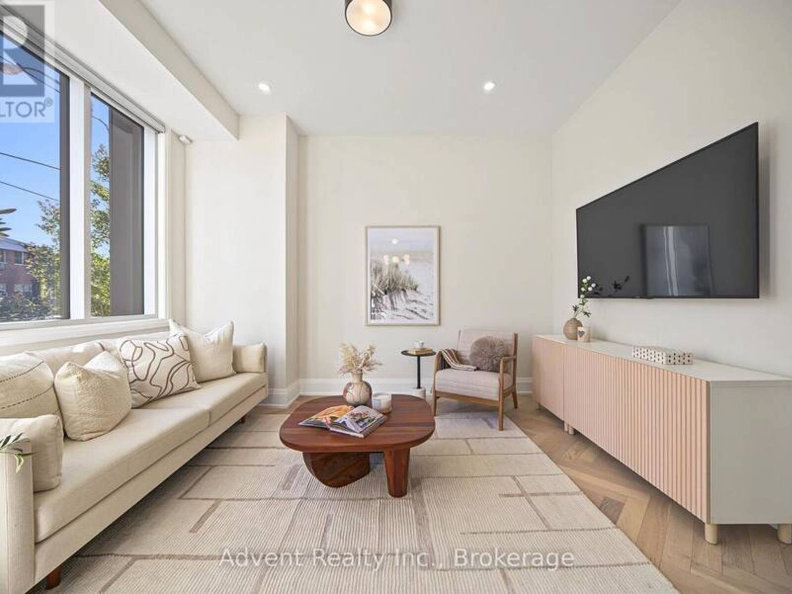 3 - 18 GREENBRIAR ROAD, Toronto, Ontario M2K 0G7