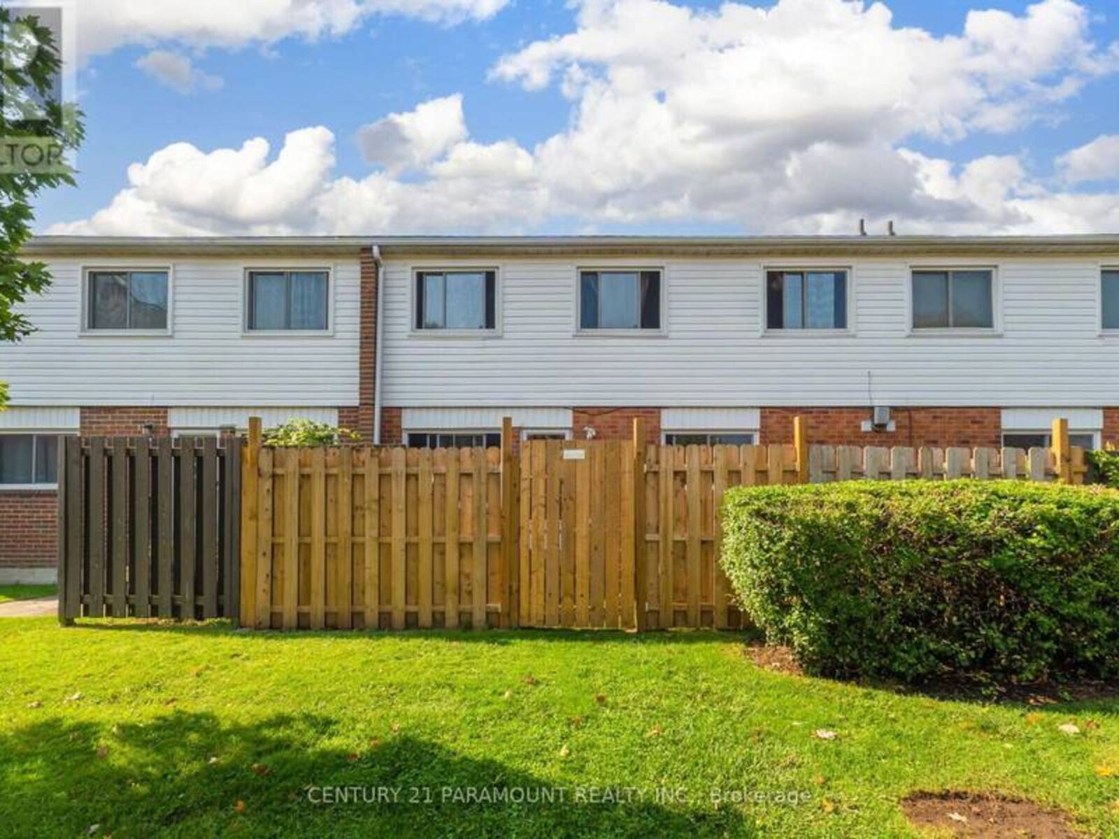 116 - 1010 GLEN STREET, Oshawa, Ontario L1J 6J2