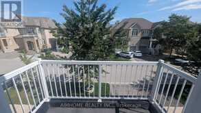 34 STOOTS STREET | Markham Ontario | Slide Image Thirteen