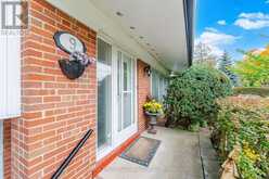 9 HUMBER RIDGE DRIVE | Toronto Ontario | Slide Image Four