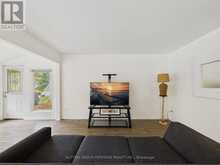 28 JOSEPH STREET | Port Carling Ontario | Slide Image Nine