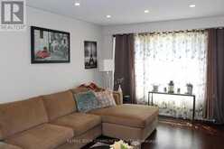 376 DWIGHT AVENUE | Oshawa Ontario | Slide Image Eleven