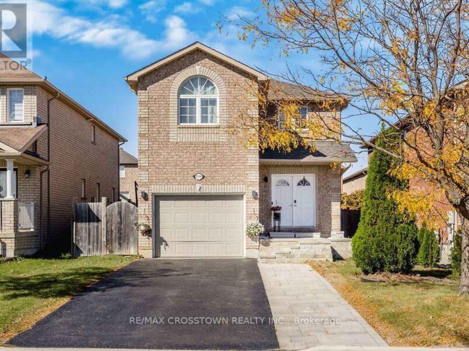 2134 TAGGART COURT, Alcona, Ontario L9S 0C4