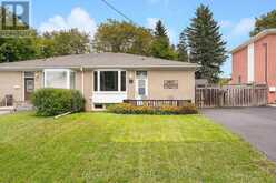 45 BAILEY CRESCENT | Aurora Ontario | Slide Image One