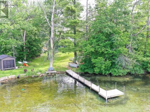 6896 PENTLAND LANE Washago Ontario, L0K 2B0 - 3 Bedrooms Waterfront Home For sale