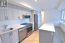 901 - 1063 DOUGLAS MCCURDY COMMON | Mississauga Ontario | Slide Image Eight