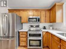 1739 ADA COURT | Pickering Ontario | Slide Image Thirteen