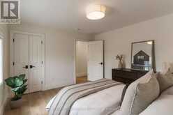 890 FOREST GLEN AVENUE | Burlington Ontario | Slide Image Thirty
