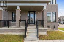 161 FREEDOM CRESCENT | Hamilton Ontario | Slide Image Six