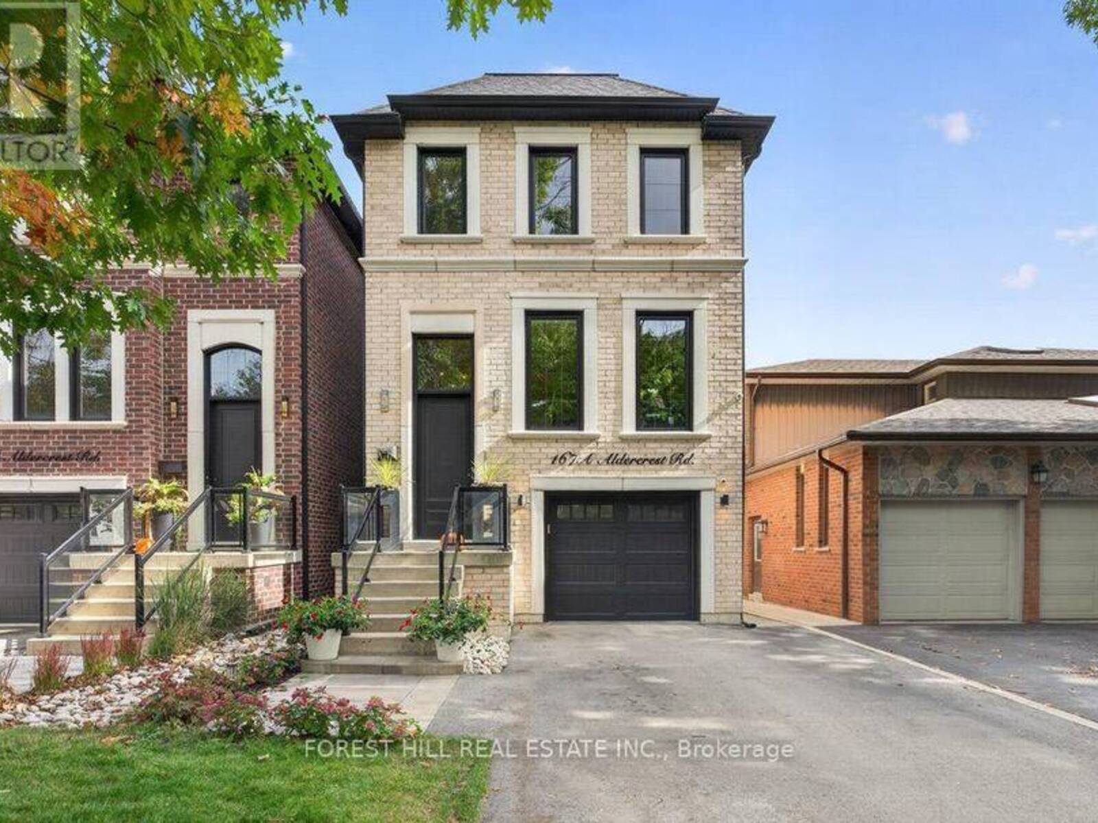 167A ALDERCREST ROAD, Toronto, Ontario M8W 4J2