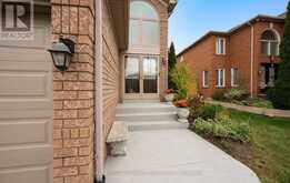 5419 LOONLAKE AVENUE | Mississauga Ontario | Slide Image Two