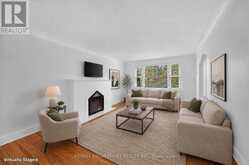 247 HOMEWOOD AVENUE | Hamilton Ontario | Slide Image Nine