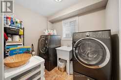 386 OLD MUD STREET | Hamilton Ontario | Slide Image Seventeen