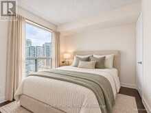 1407 - 80 WESTERN BATTERY ROAD | Toronto Ontario | Slide Image Eight
