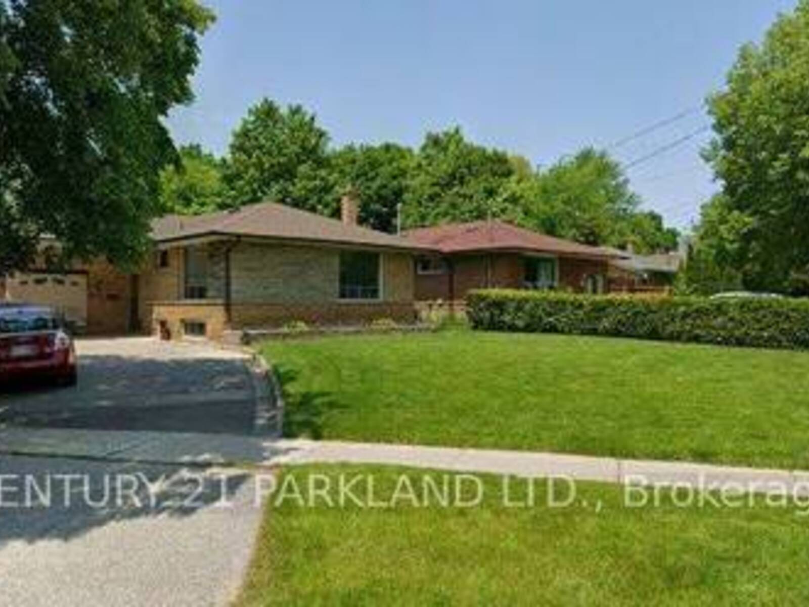 22 WATERFIELD DRIVE, Toronto, Ontario M1P 3W5
