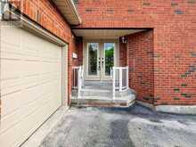 6612 SNOW GOOSE LANE | Mississauga Ontario | Slide Image Four