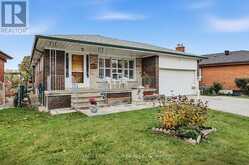 32 BARTEL DRIVE | Toronto Ontario | Slide Image One