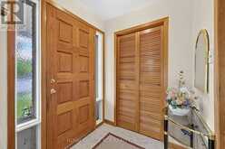 32 BARTEL DRIVE | Toronto Ontario | Slide Image Three