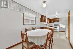 32 BARTEL DRIVE | Toronto Ontario | Slide Image Six