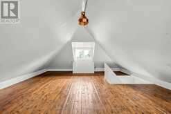 28 NORTH OVAL | Hamilton Ontario | Slide Image Forty