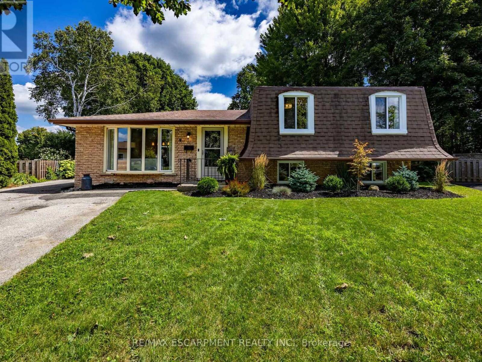 9 NORMANDY CIRCLE, Simcoe, Ontario N3Y 4J6