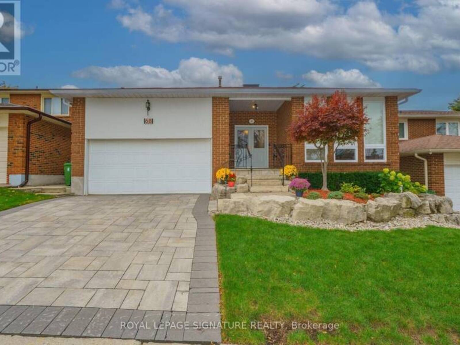 68 ELLENHALL SQUARE, Toronto, Ontario M1W 3B2
