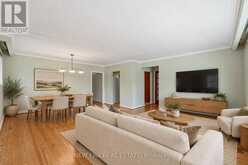 15 MARLENA DRIVE | Toronto Ontario | Slide Image Five