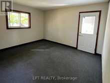 47 SPRINGDALE DRIVE | Barrie Ontario | Slide Image Thirteen