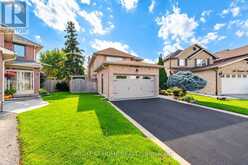 32 CHEVIOT CRESCENT | Brampton Ontario | Slide Image Two