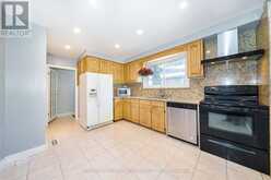 63 MERCURY ROAD | Toronto Ontario | Slide Image Nine