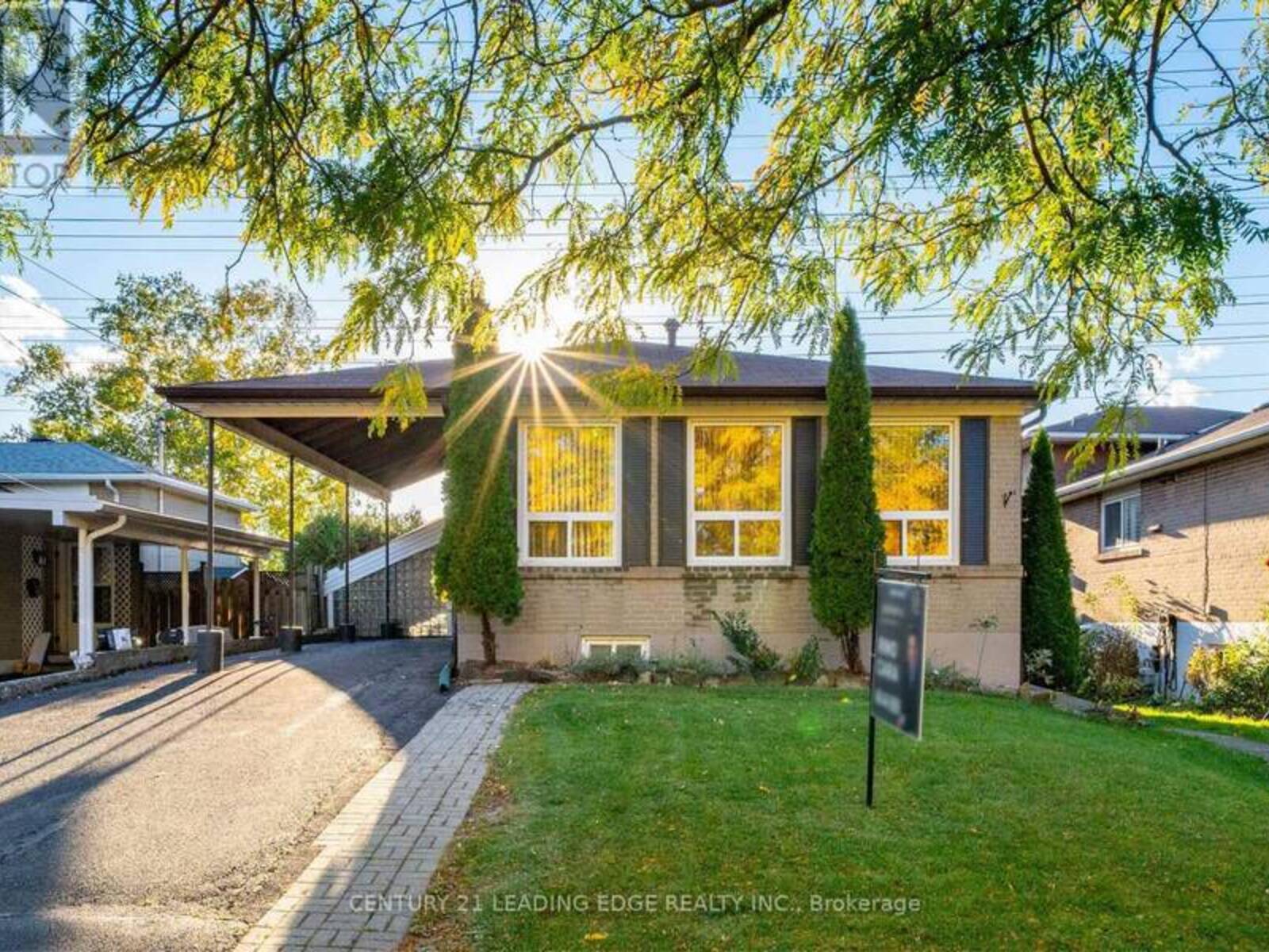 63 MERCURY ROAD, Toronto, Ontario M9W 3H4