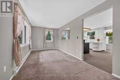 376 ROCK CHAPEL ROAD | Hamilton Ontario | Slide Image Six