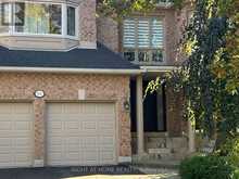 100 CARLYLE CRESCENT | Aurora Ontario | Slide Image Three