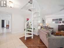 100 CARLYLE CRESCENT | Aurora Ontario | Slide Image Nine