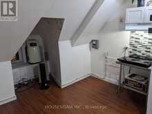 888 DUNDAS STREET E | Toronto Ontario | Slide Image Twelve