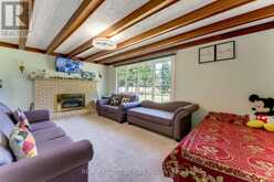 2047 HAMILTON ROAD | London Ontario | Slide Image Fourteen