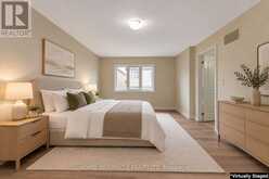 15 BRADSHAW DRIVE | Hamilton Ontario | Slide Image Six