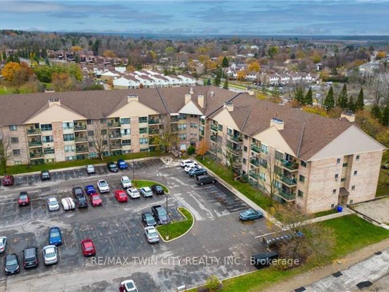 306 - 15 HOFSTETTER AVENUE, Kitchener, Ontario N2A 3Z7