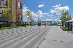 23 - 22 LYTHAM GREEN CIRCLE | Newmarket Ontario | Slide Image Nineteen
