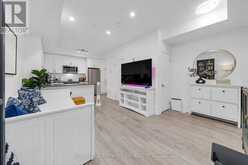 23 - 22 LYTHAM GREEN CIRCLE | Newmarket Ontario | Slide Image Eight