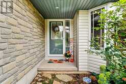 13 BARTON STREET | Cayuga Ontario | Slide Image Five