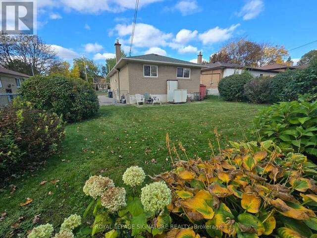 7 SCHOTCHDALE AVENUE Toronto Ontario, M1J 2N4 - 4 Bedrooms Home For Sale
