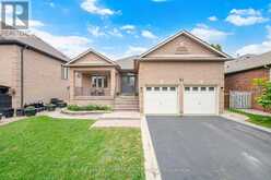 8 PIPER COURT | Vaughan Ontario | Slide Image Two