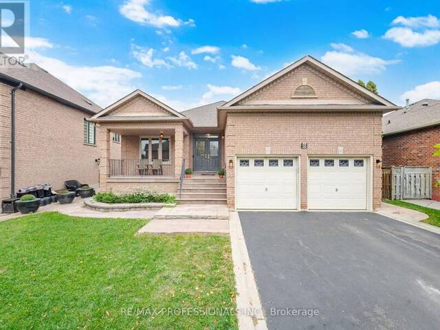 8 PIPER COURT Vaughan Ontario, L6A 1X2 - 3 Bedrooms Home For Sale