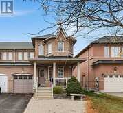378 MARBLE PLACE | Newmarket Ontario | Slide Image One