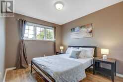1827 BLOOM CRESCENT | London Ontario | Slide Image Eighteen